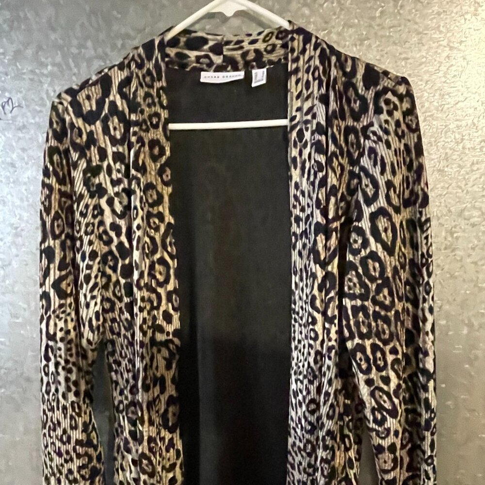 Light weight jacket brand Susan Graver size small